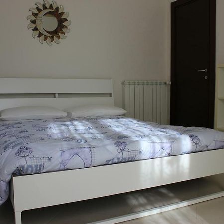 A Casa Di Marcy Bed & Breakfast Reggio Calabria Exterior photo