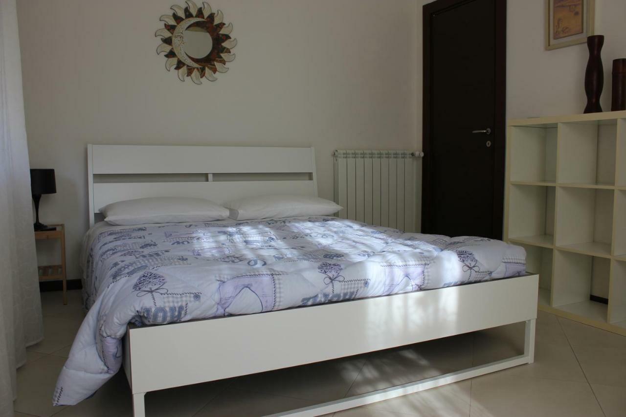 A Casa Di Marcy Bed & Breakfast Reggio Calabria Exterior photo